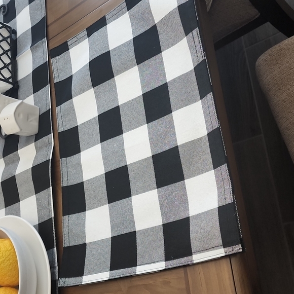 Buffalo Creek place mat set - Picture 2 of 4